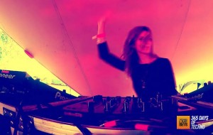 Alienna - Backstage (BE, For The Love of Vinyl) - 03-10-2015