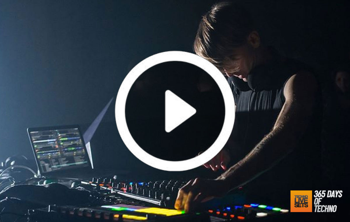 Richie Hawtin - Closing Out The Official Closing Party (Movement Detroit) - 24-05-2015