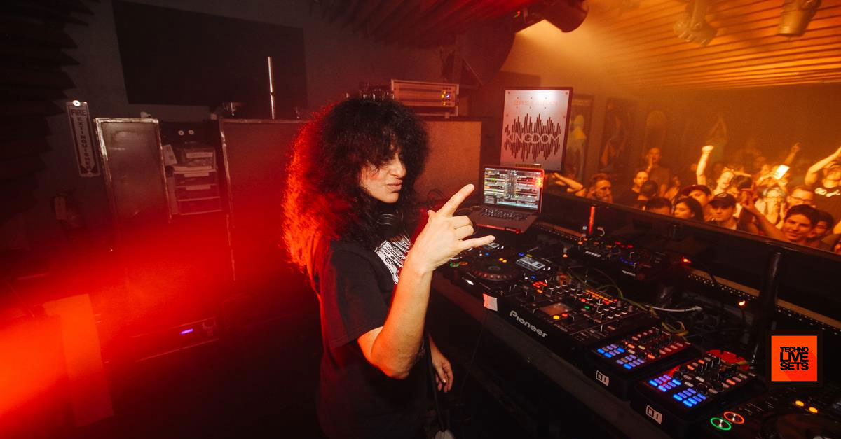 Nicole Moudaber - Ostend Beach Festival, Belgium (In the MOOD Podcast 117) - 19-07-2016