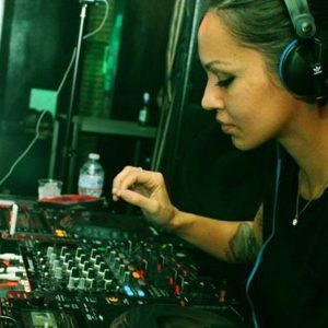 https://www.techno-livesets.com/?post_type=download&p=65095&preview=true