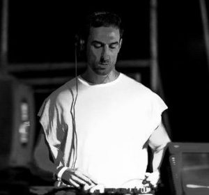 Russ Nieto Techno Sessions 004 (Ibiza Special) 19-07-2017
